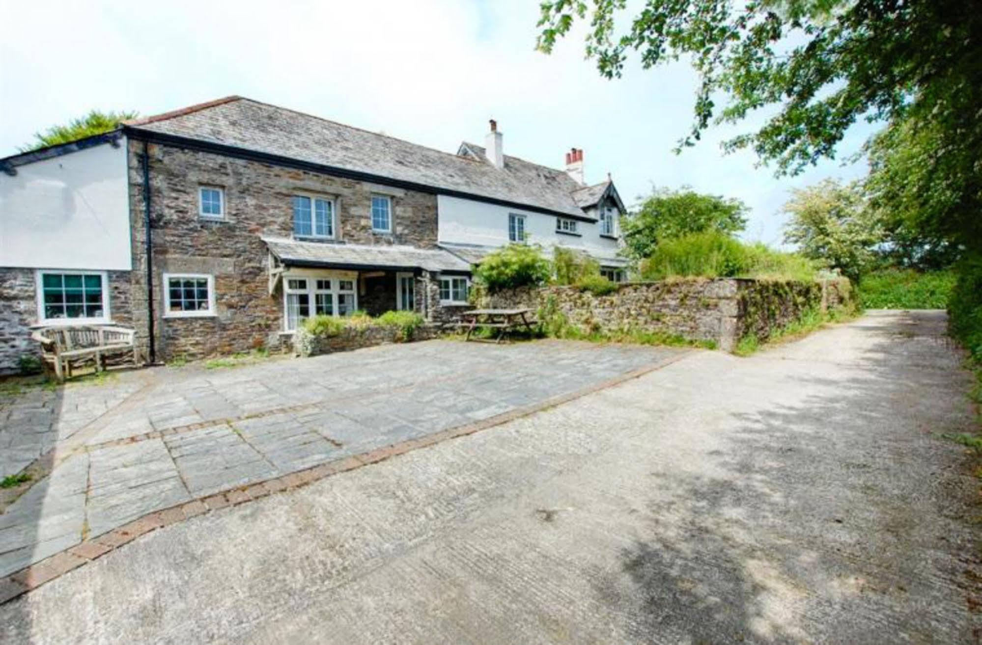 West Bowithick Holiday Cottages