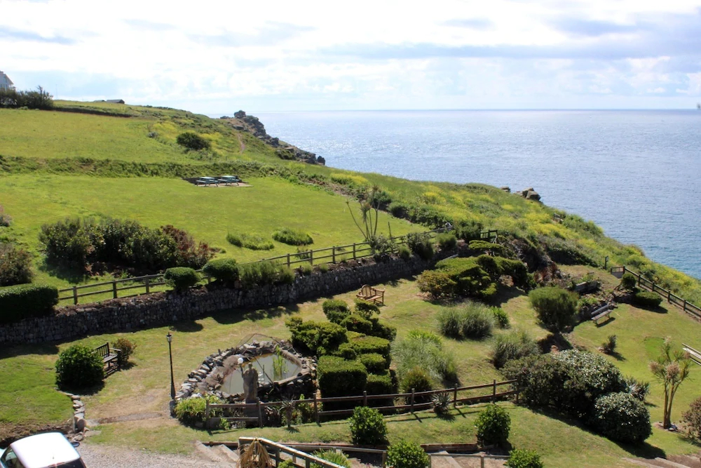 Housel Bay Hotel