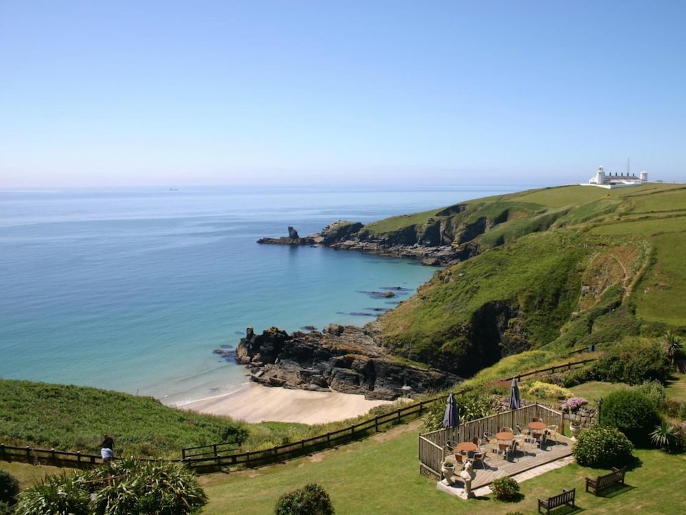 Housel Bay Hotel