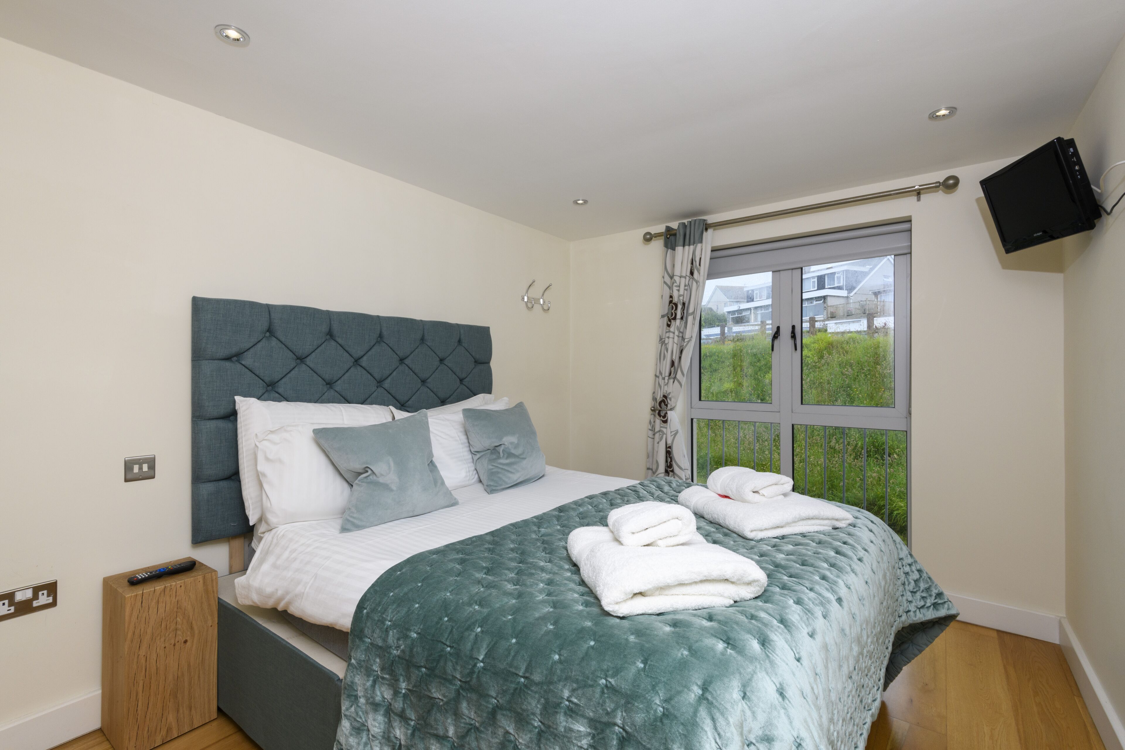 The Beach House & Porth Sands Apartments