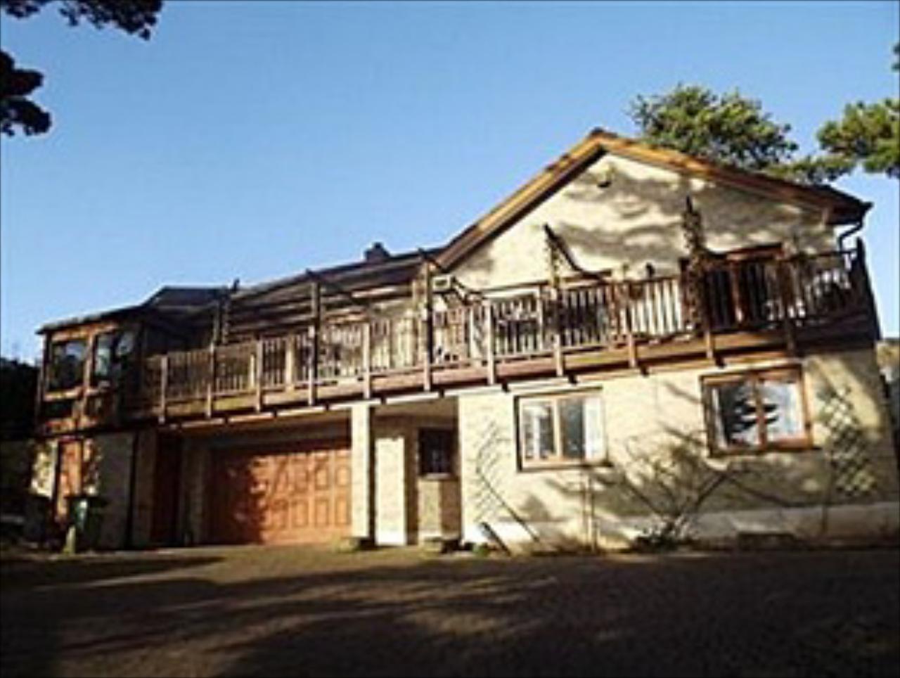 Woodgrove Lodge