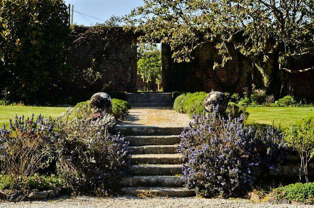 Trereife House
