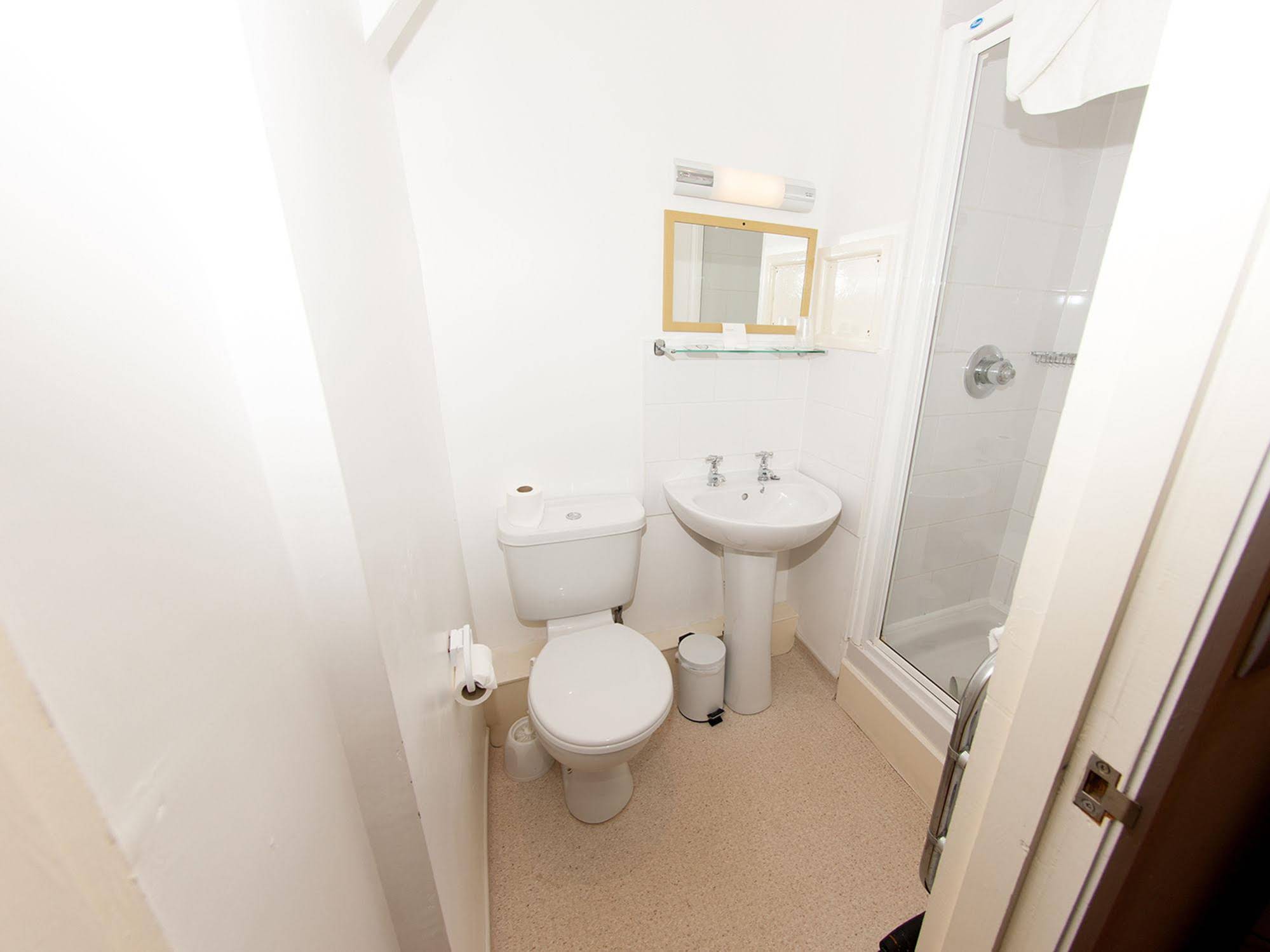 Whitsand Bay Hotel