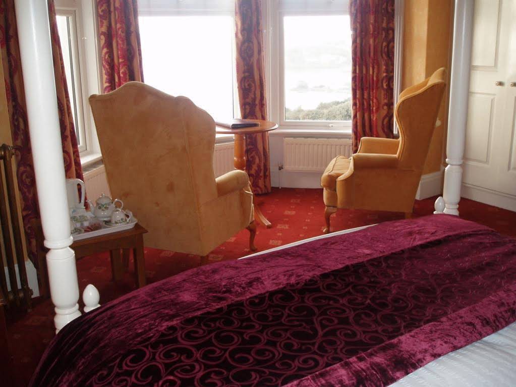 Porth Avallen Hotel