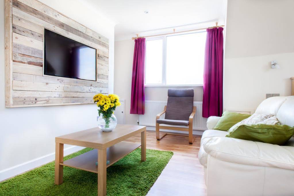 Kernow Trek Lodge