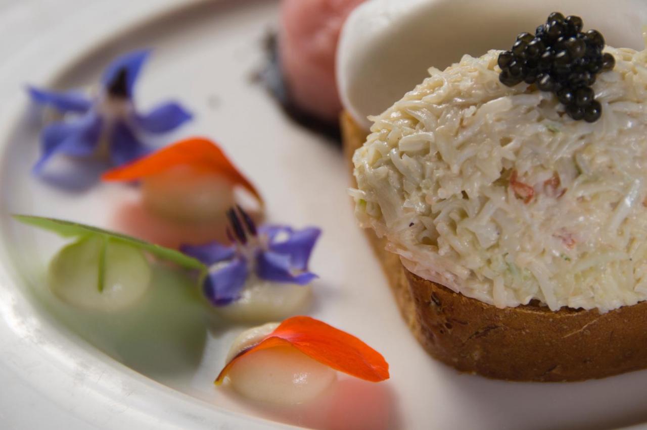 Château la Chaire & The Rozel Pub