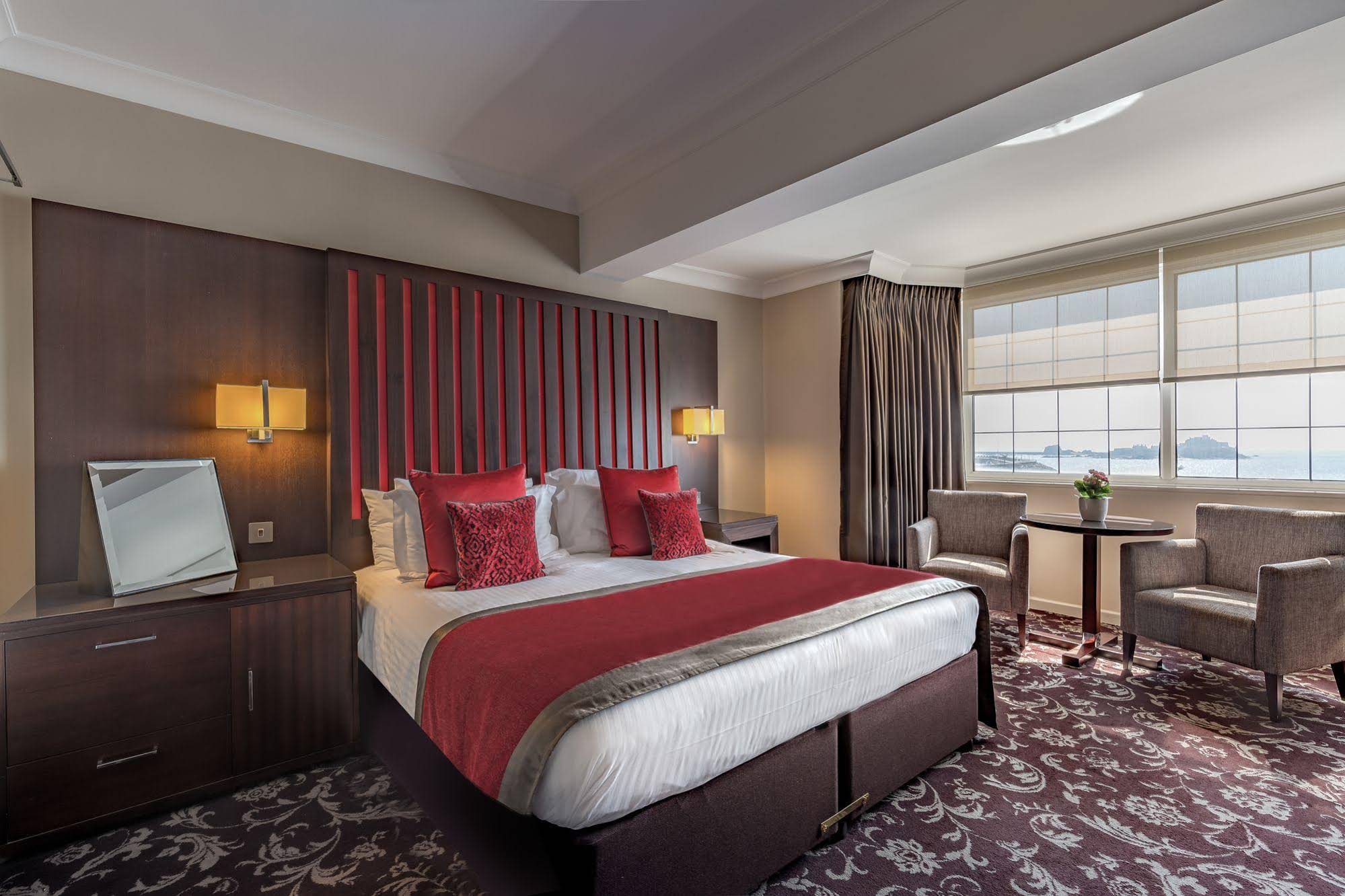 Grand Jersey Hotel & Spa