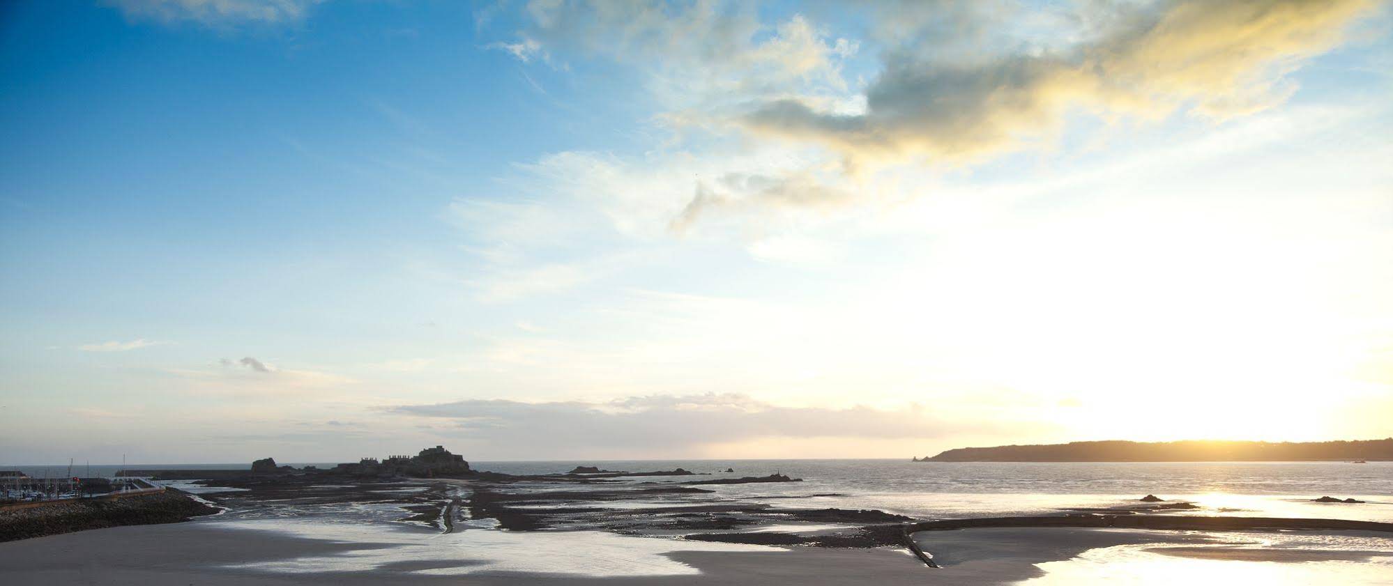 Grand Jersey Hotel & Spa