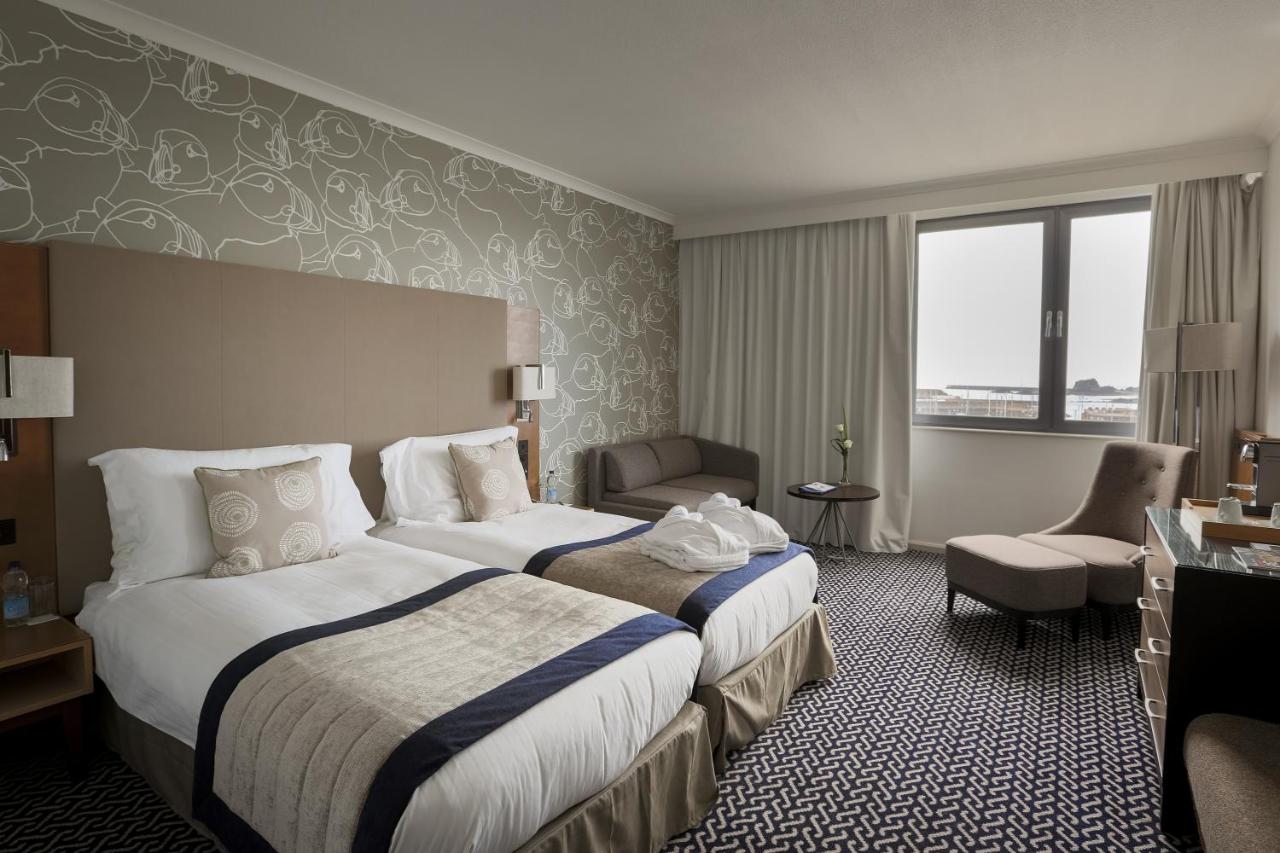 Radisson Blu Waterfront Jersey