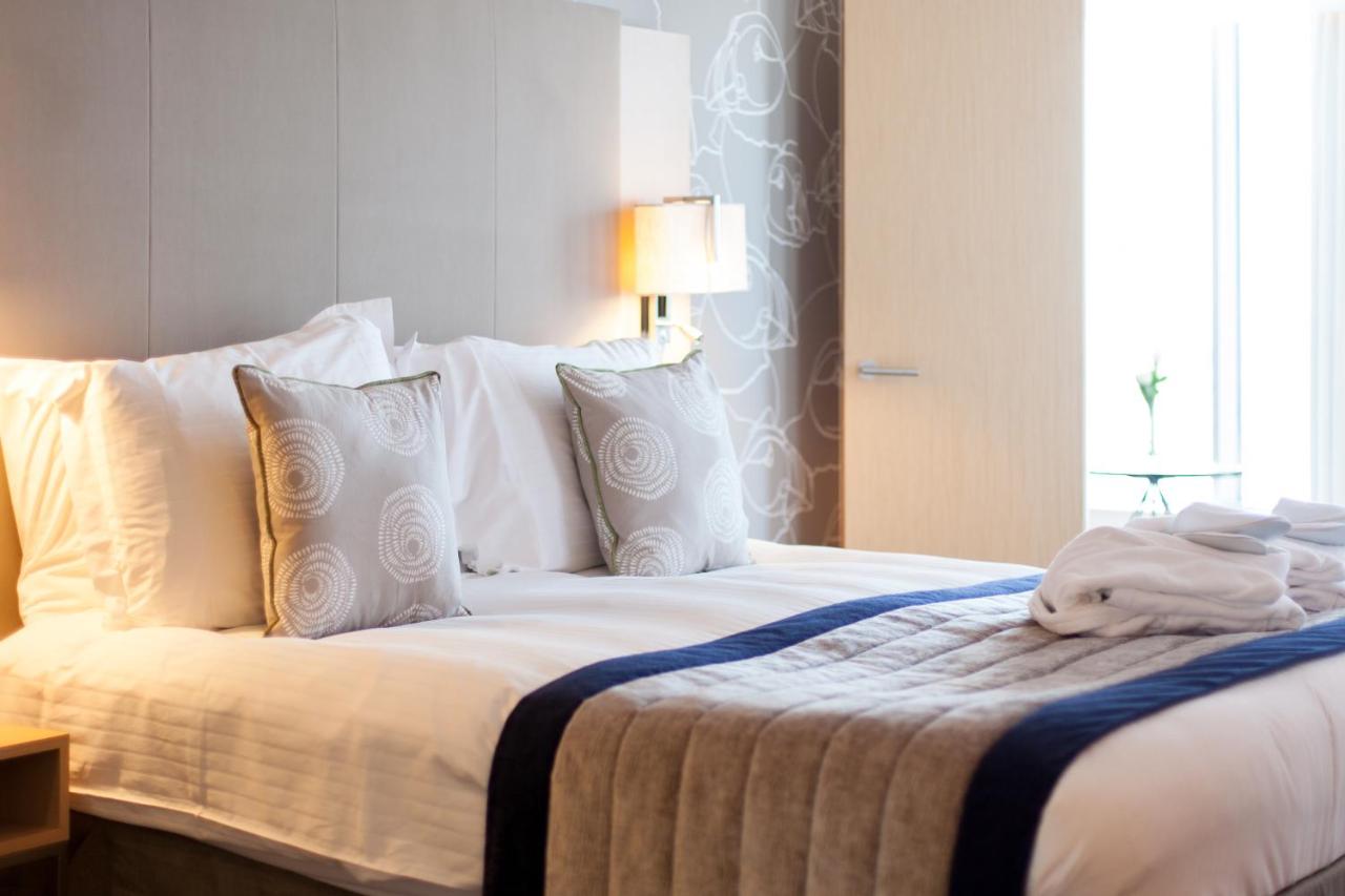 Radisson Blu Waterfront Jersey