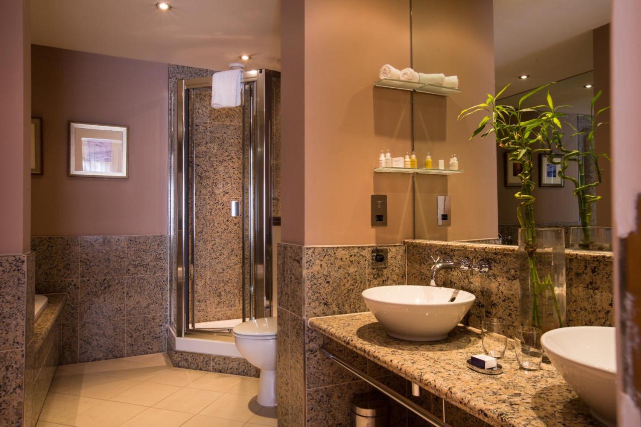 The Club Hotel & Spa