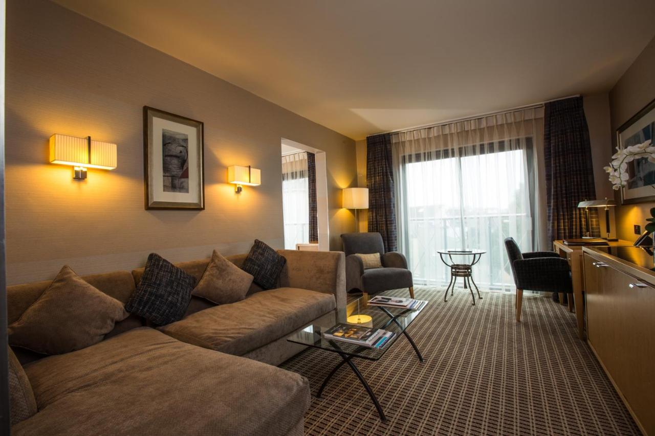 The Club Hotel & Spa