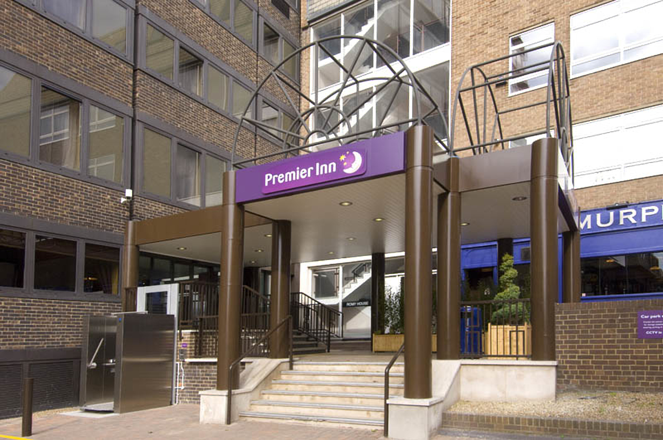 Premier Inn Brentwood