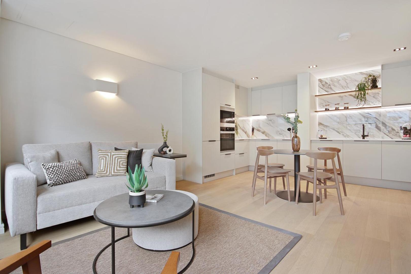 Bow Lane by Q Apartments
