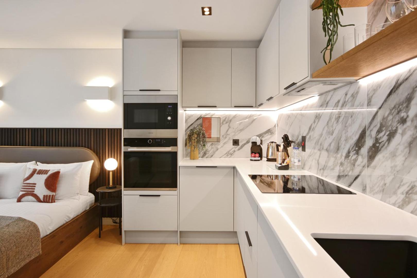 Bow Lane by Q Apartments