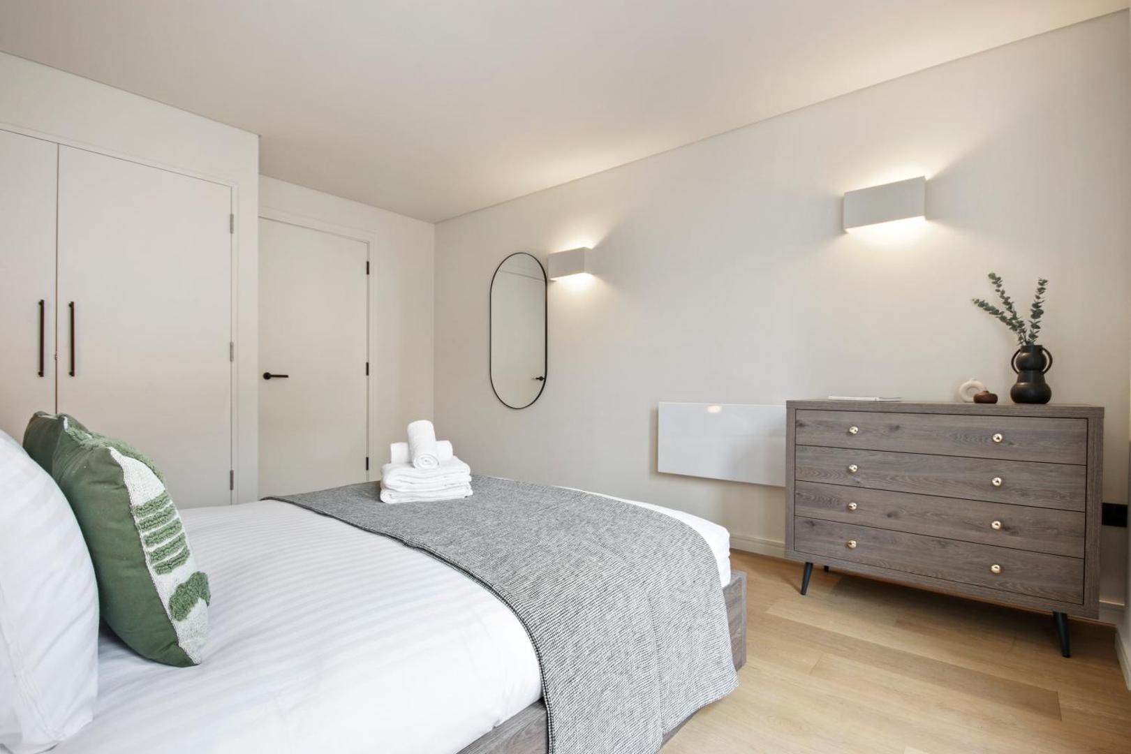 Bow Lane by Q Apartments