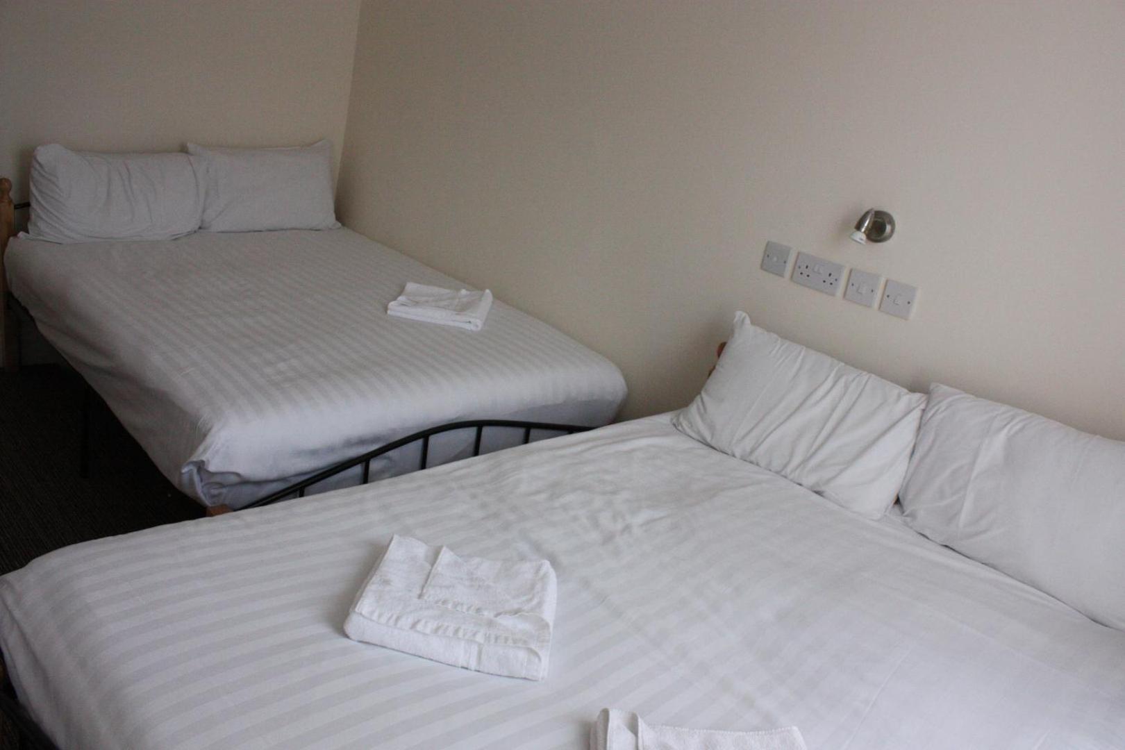 Daisy Hotel