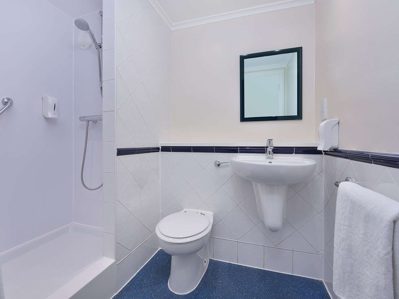 Travelodge Walton-on-thames