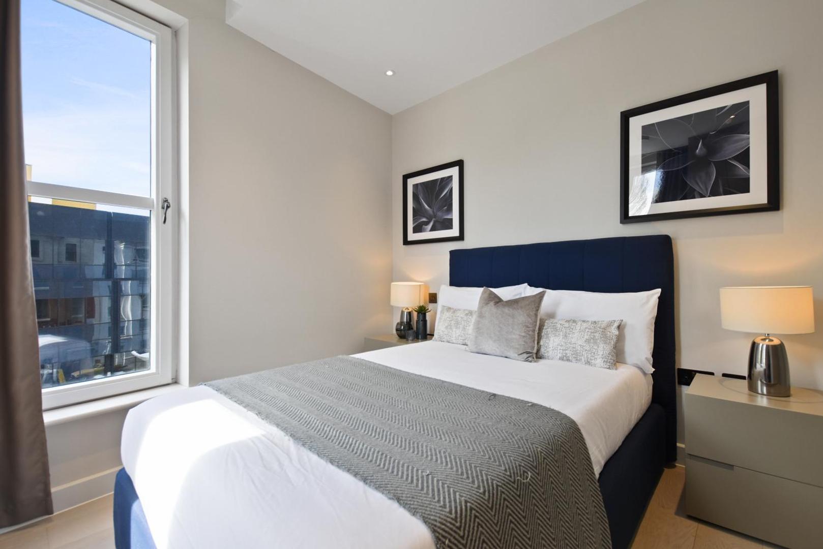 Vauxhall Bridge by Q Apartments