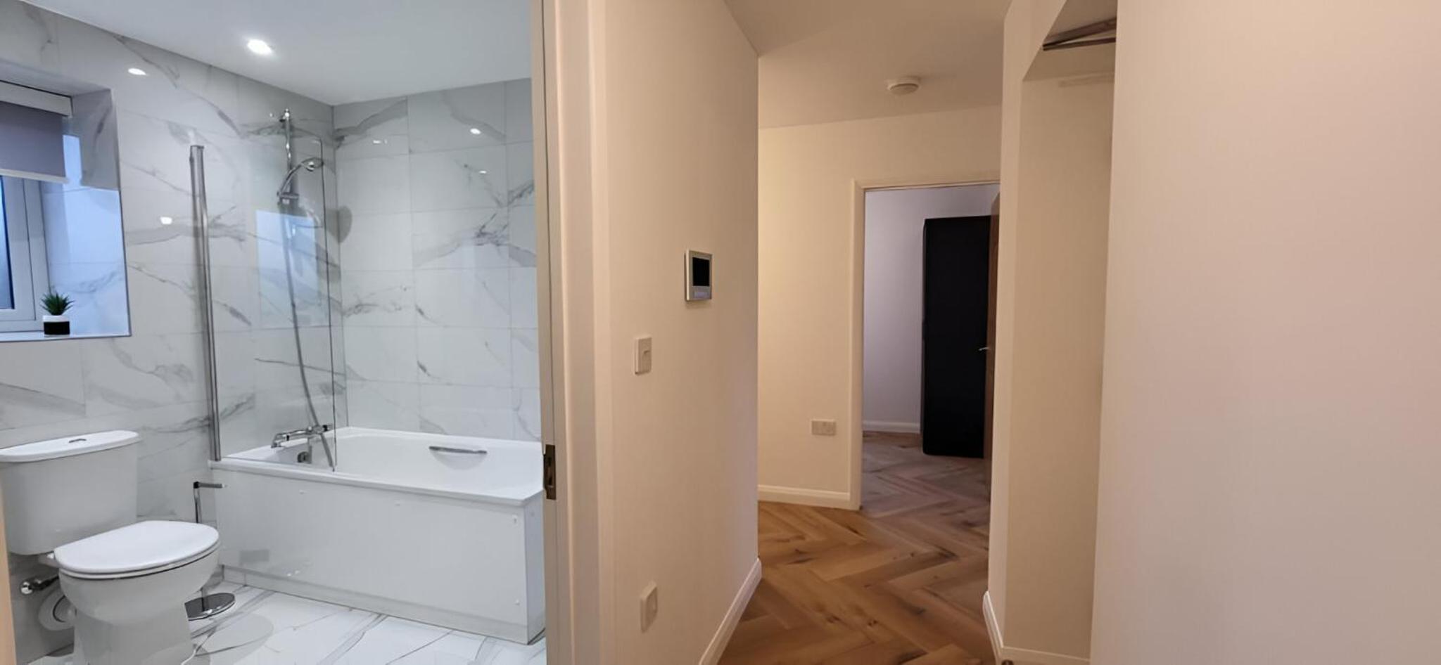 Hybrid Resi - Mitcham