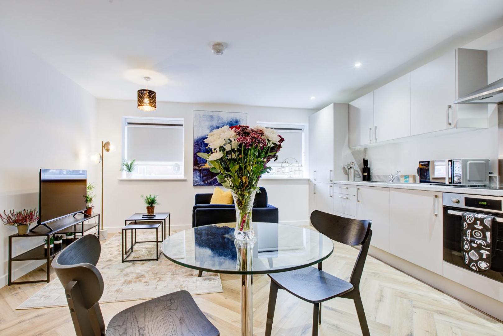 Hybrid Resi - Mitcham