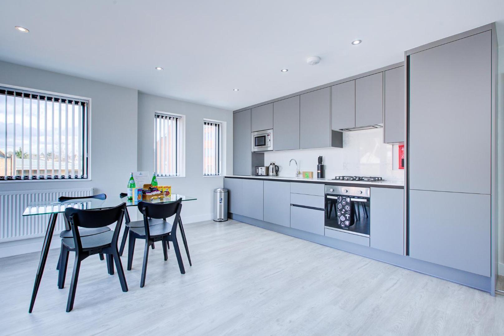 HybridResi Uxbridge