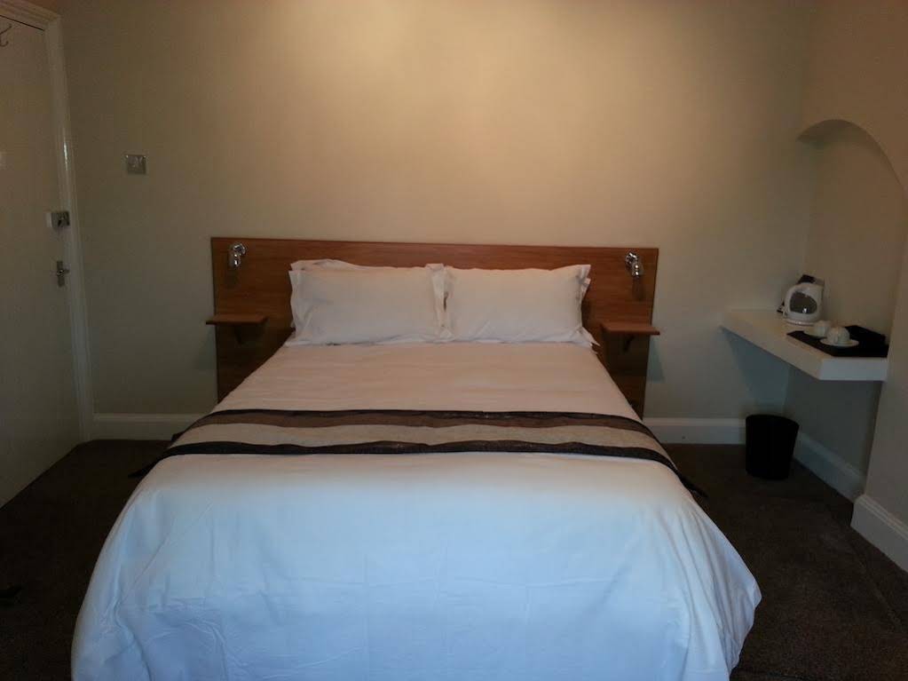 The Hadley Hotel