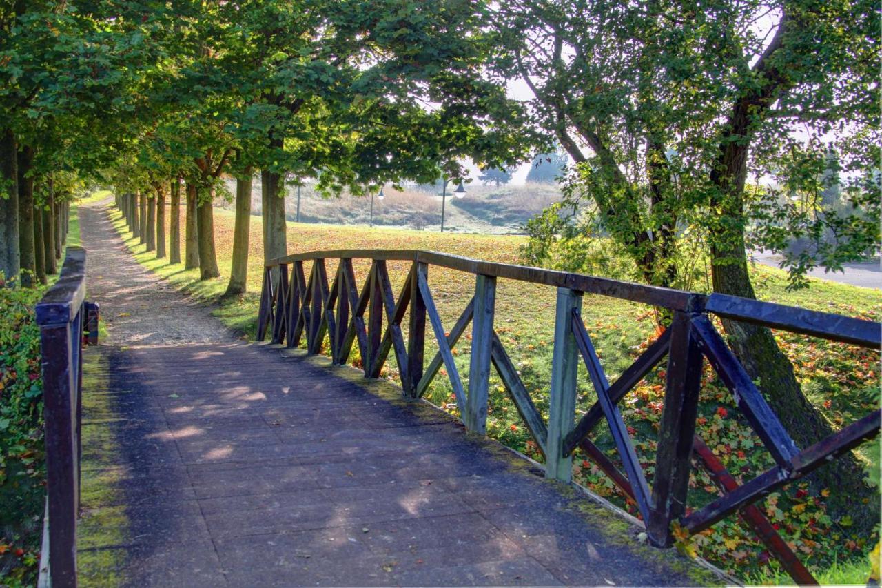 Magnolia Park Hotel, Golf & Country Club