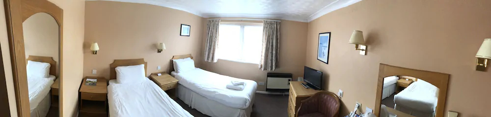 The Rivenhall Hotel By Oyo