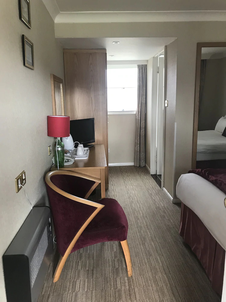 The Rivenhall Hotel By Oyo