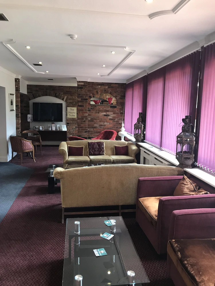 The Rivenhall Hotel By Oyo