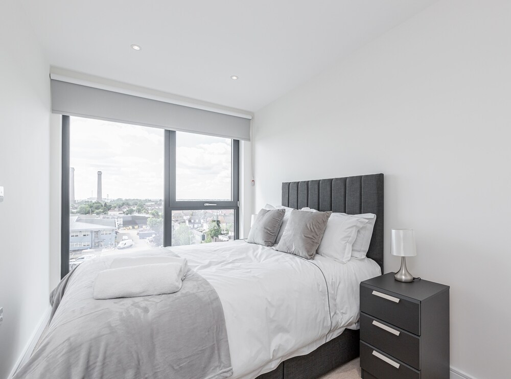 Emerald Apartments London