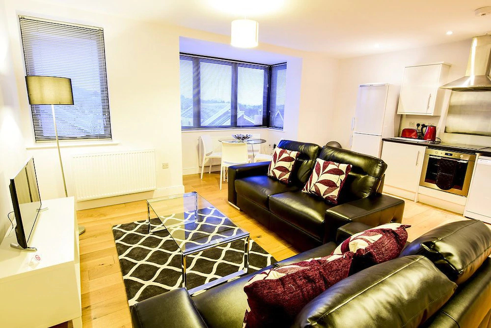 Roomspace Serviced Apartments- Kirk Court