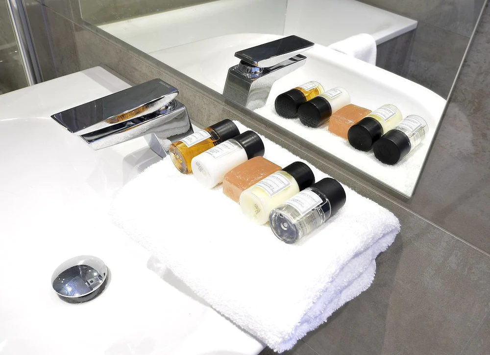 Roomspace Serviced Apartments- Kirk Court