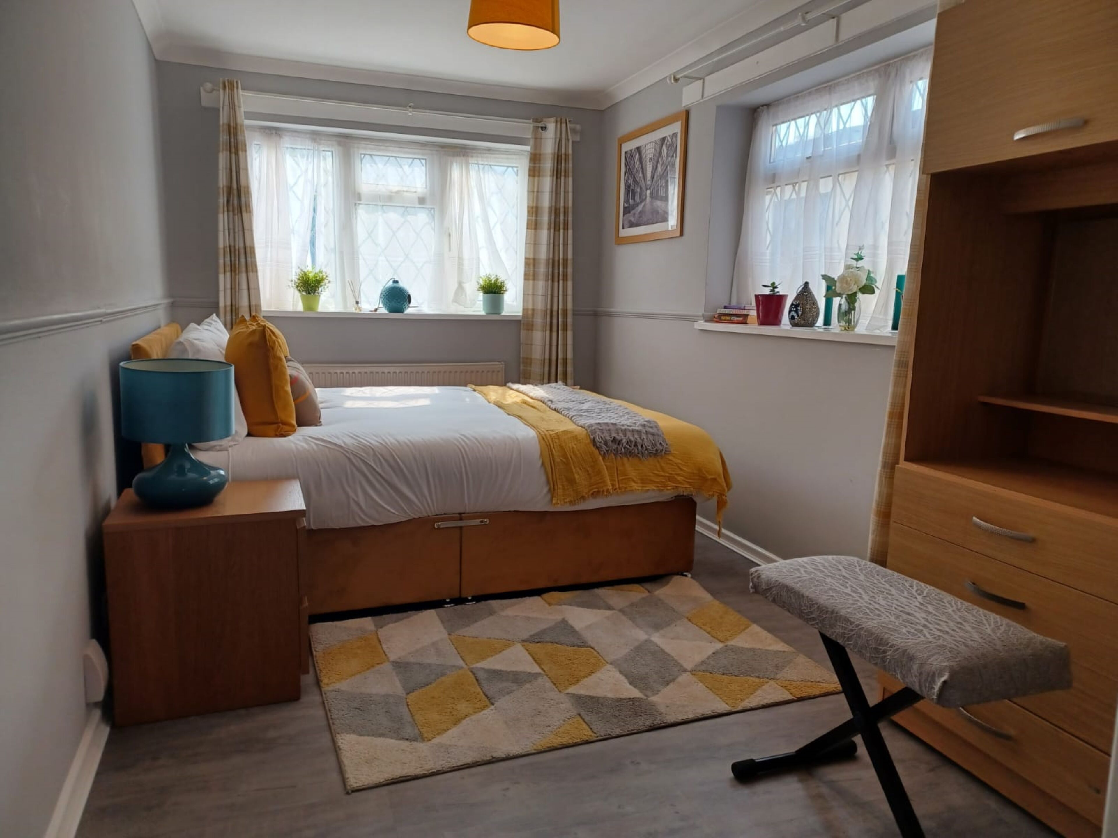 Melo House Grove Huku Kwetu