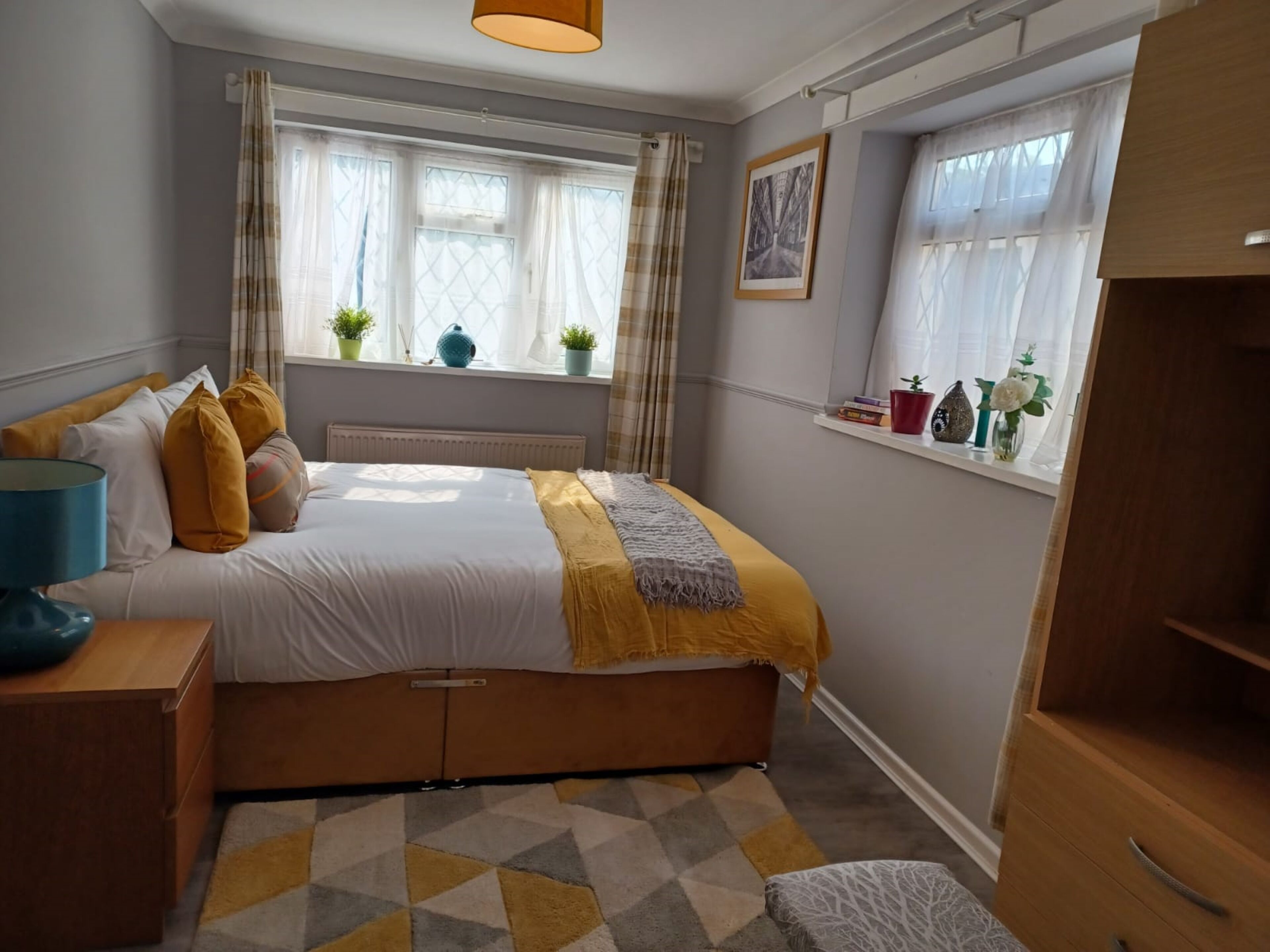 Melo House Grove Huku Kwetu