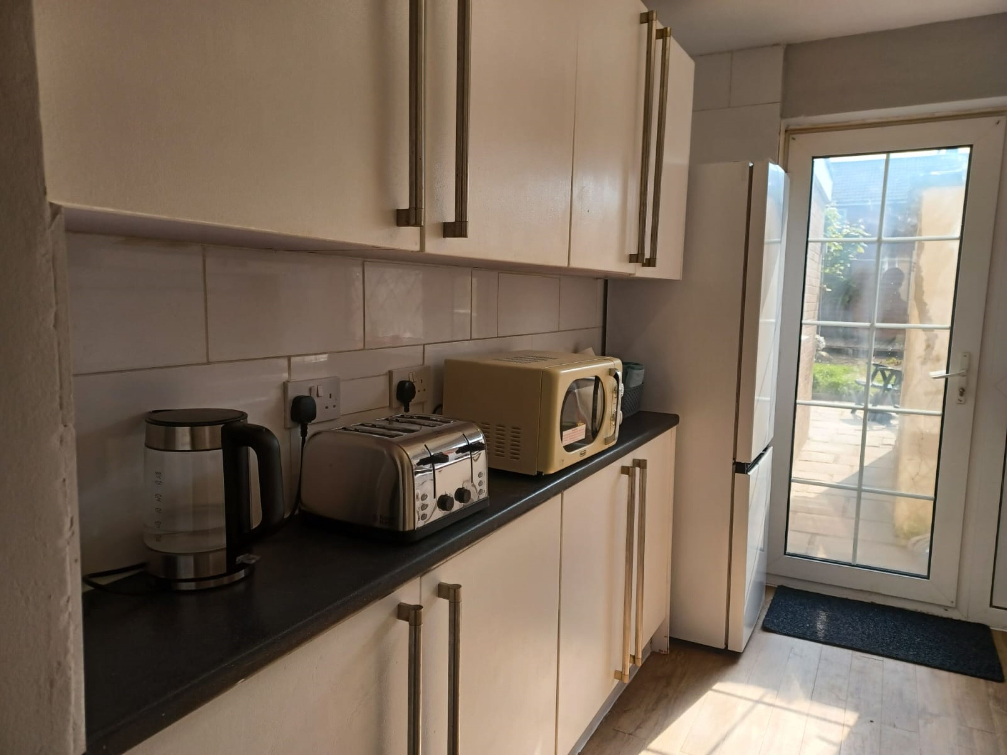 Melo House Grove Huku Kwetu