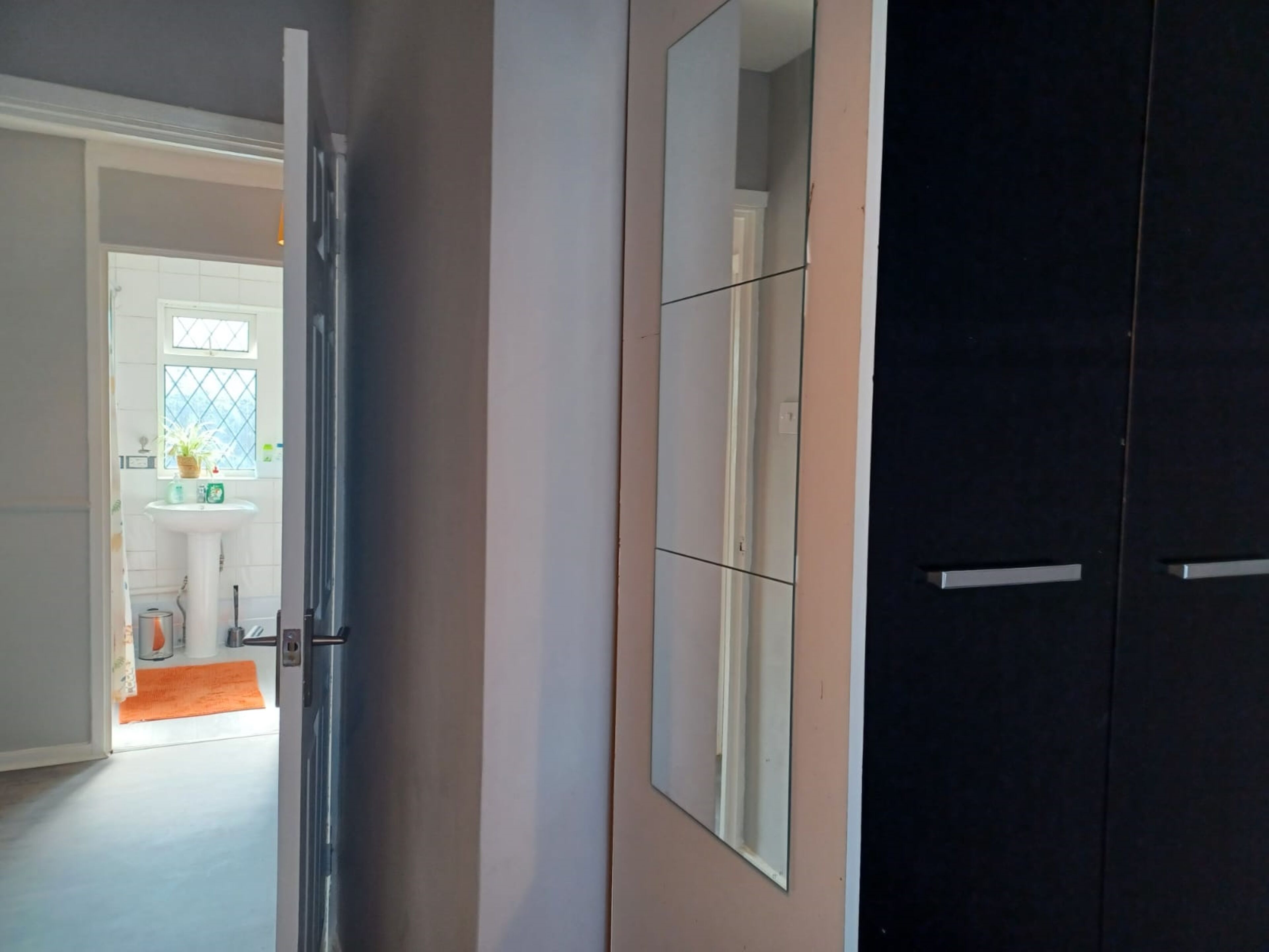 Melo House Grove Huku Kwetu