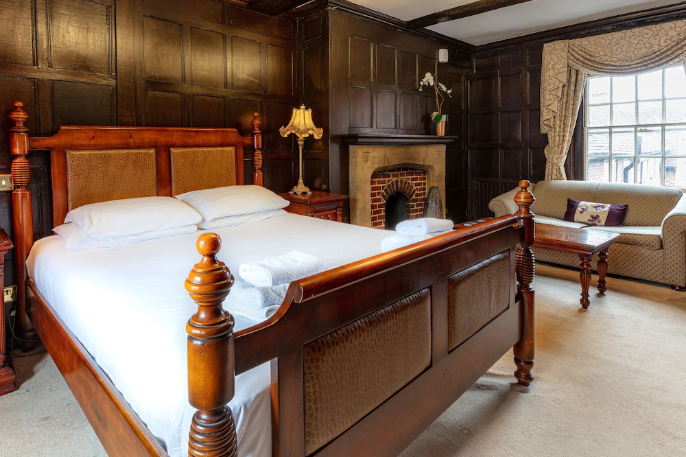 Kings Arms & Royal Hotel