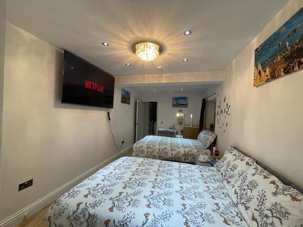 ABNB Accommodation