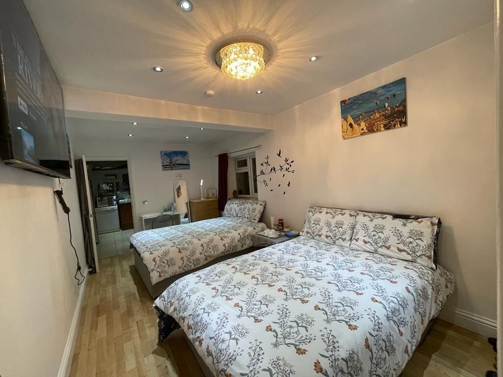 ABNB Accommodation
