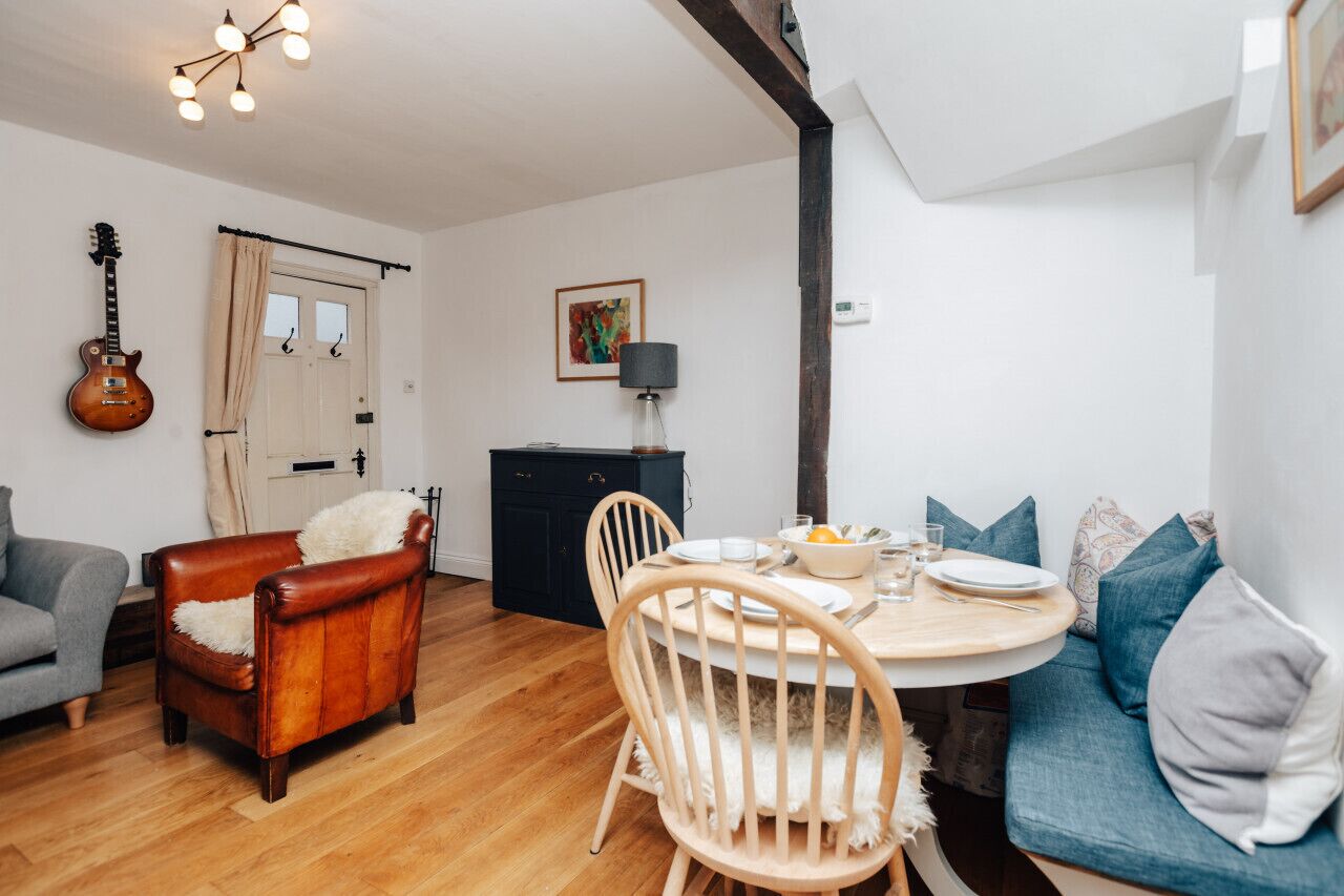 Chalk House - Pet Friendly