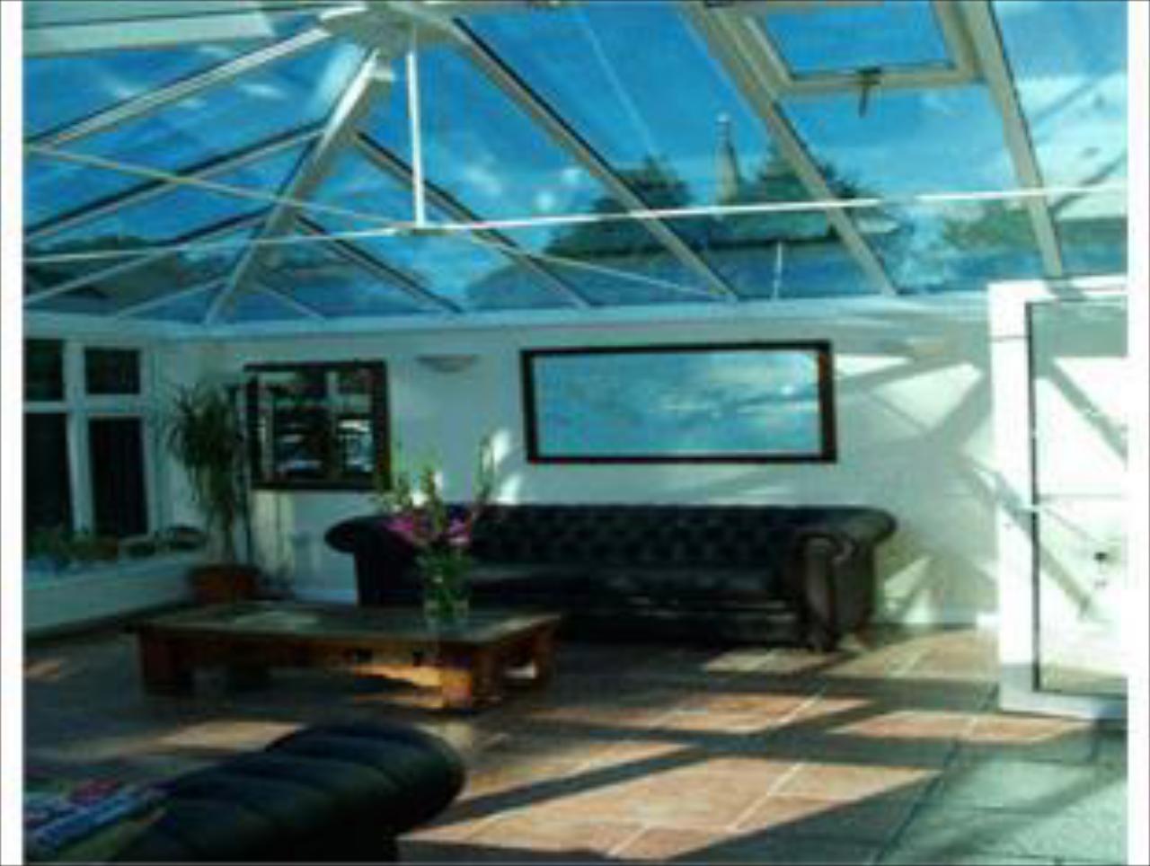 Gatwick House