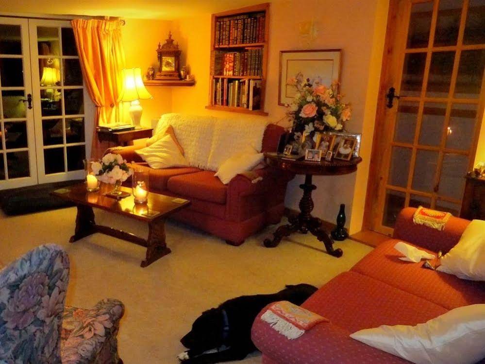 Latchetts Cottage