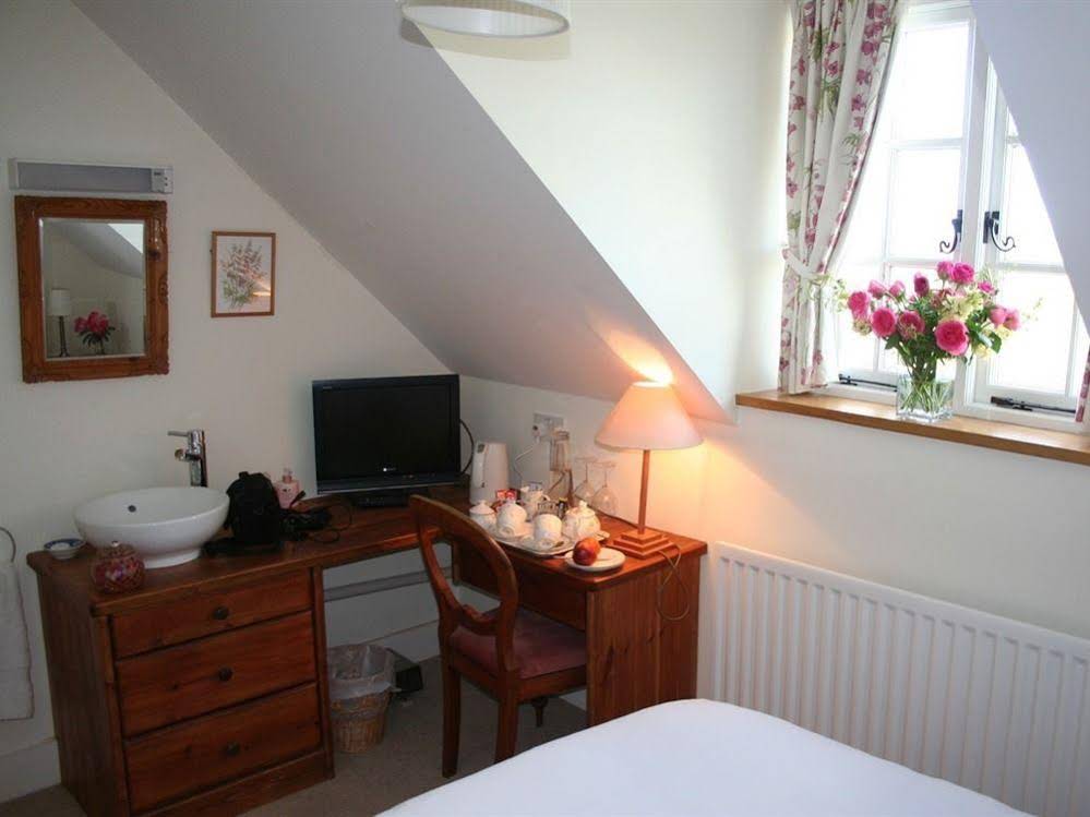 Latchetts Cottage