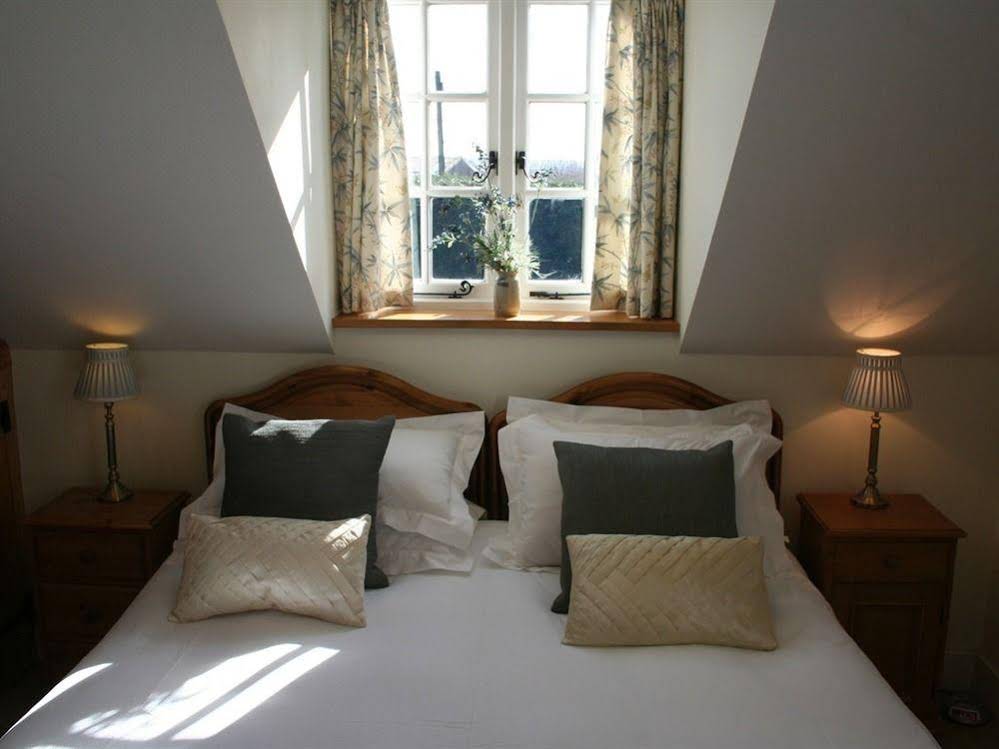 Latchetts Cottage