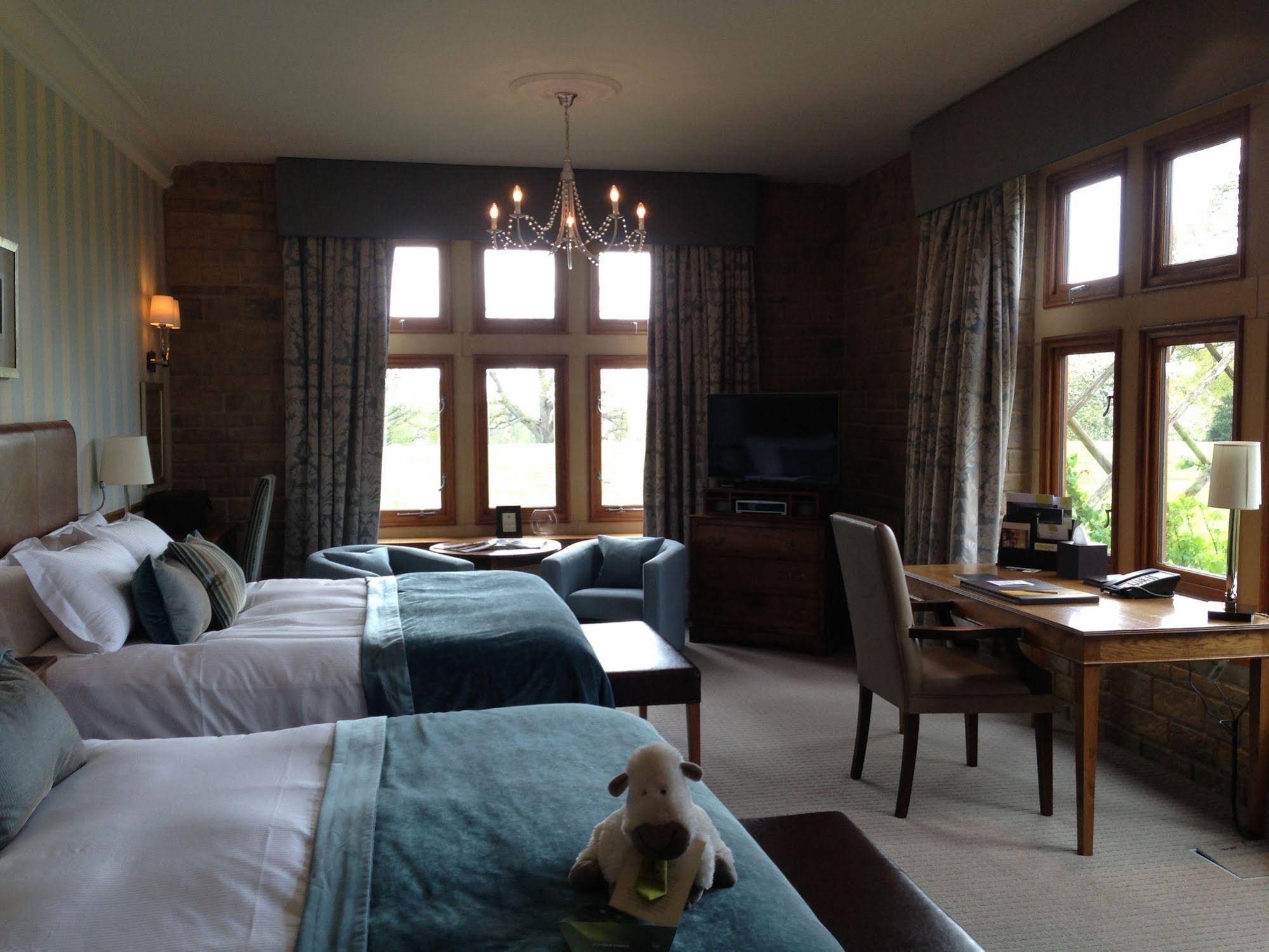 South Lodge