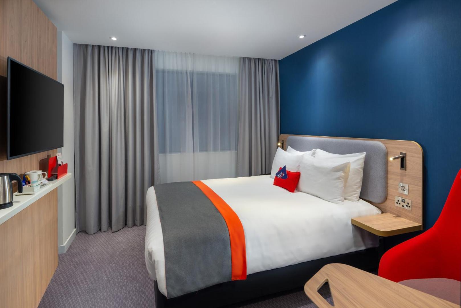 Holiday Inn Express London Heathrow T4