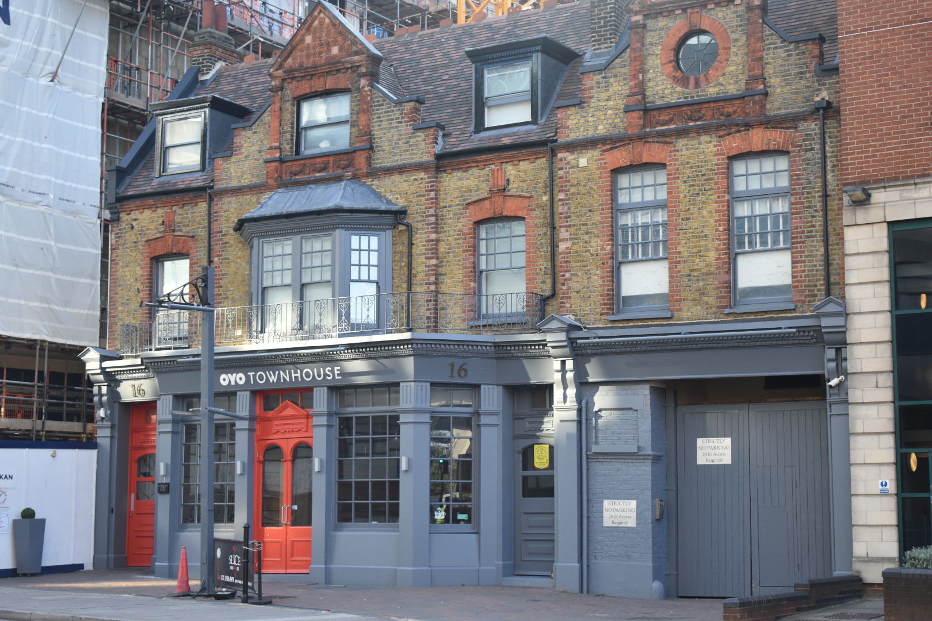 Belvilla Ilford Hill Hotel London