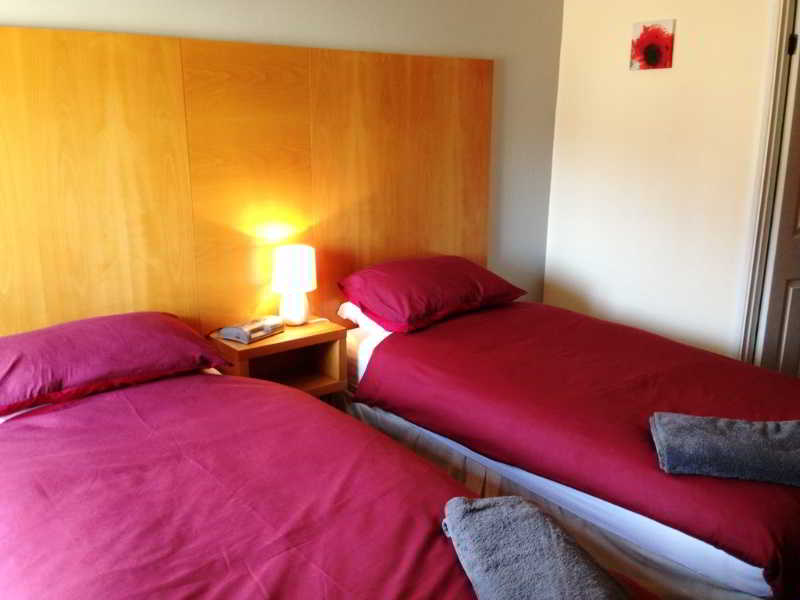 Coachhouse Hotel